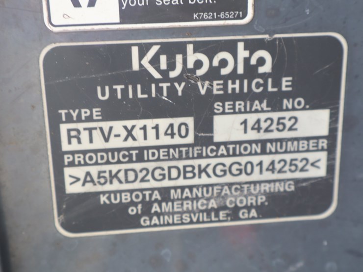2016-kubota-rtvx1140-image-13