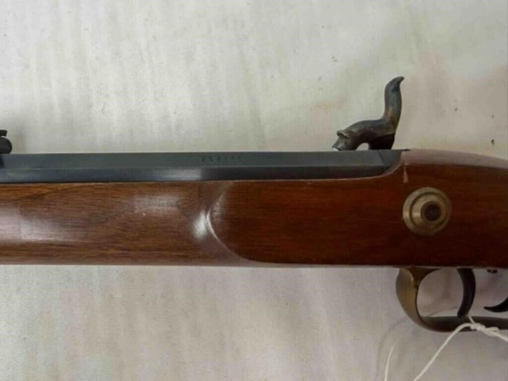 thompson-muzzleloader-50cal-rifle-image-14