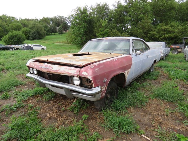 1965-chevrolet-impala-2dr-ht-image-7