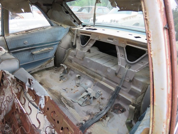 1966-chevrolet-belair-2dr-sedan-image-10