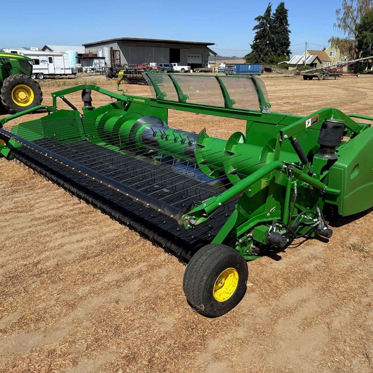 2018 JOHN DEERE 615P
