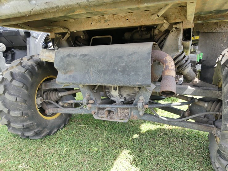 john-deere-825i-xuv-image-7