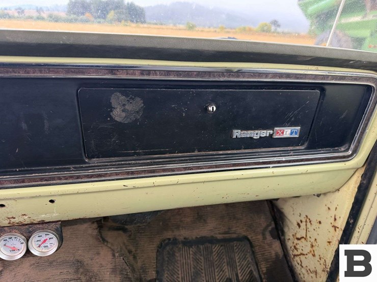 1976-ford-f350-image-38
