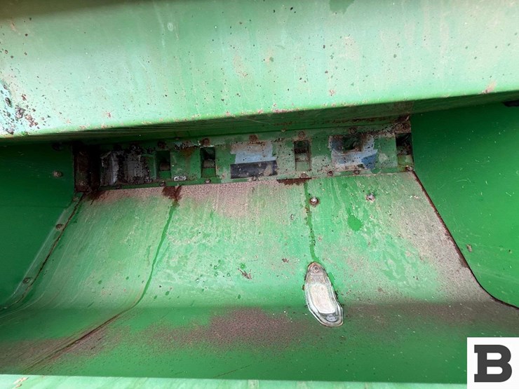 john-deere-8350-image-23