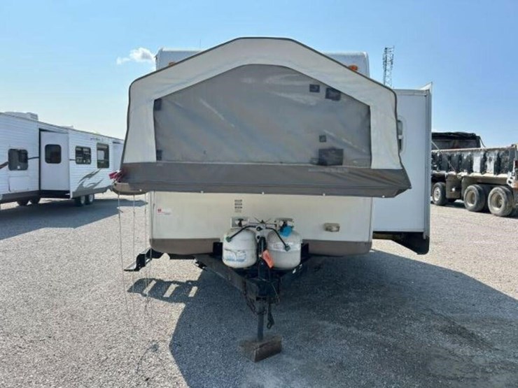 2008-forest-river-rockwood-roo-21ss-t/a-hybrid-tra-image-3