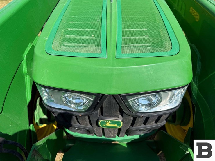 2016-john-deere-6155r-image-16