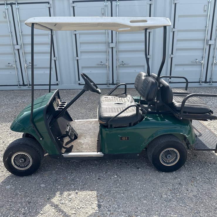 #192 • EZ-GO TXT Electric Golf Cart