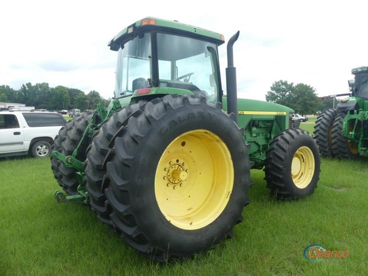 john-deere-8400-image-2
