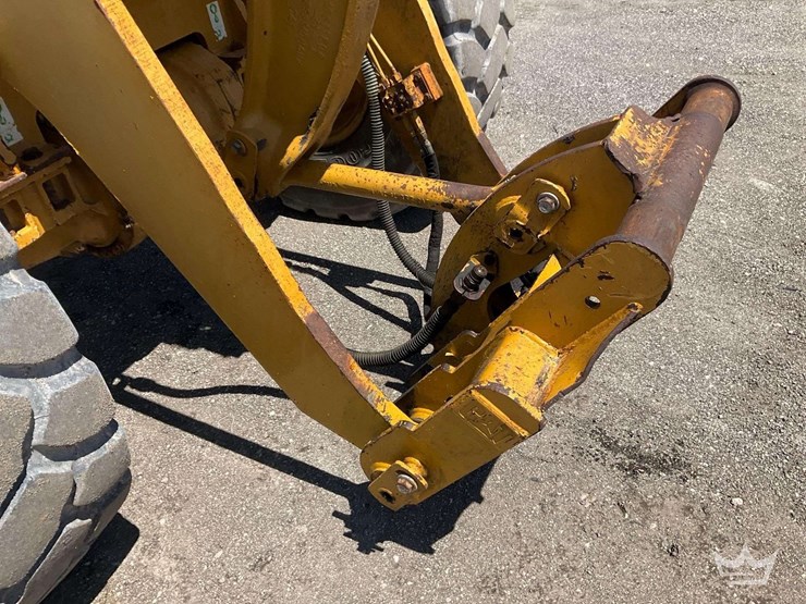2007-caterpillar-938g-image-21