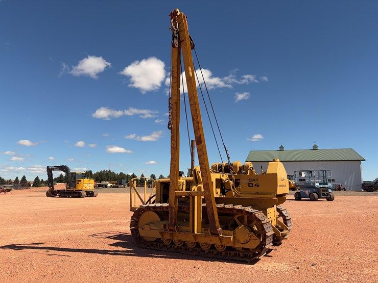caterpillar-d4-image-4