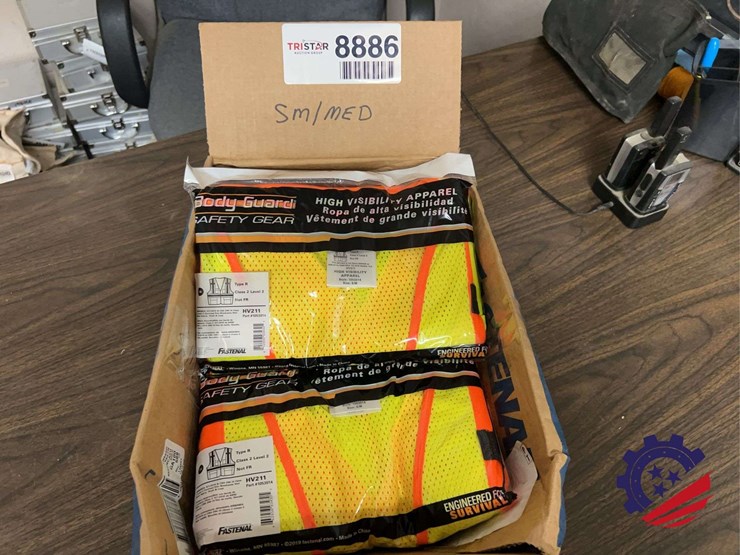 box-of-6-body-guard-hv211-high-visibility-safety-vests-s/m-image-2