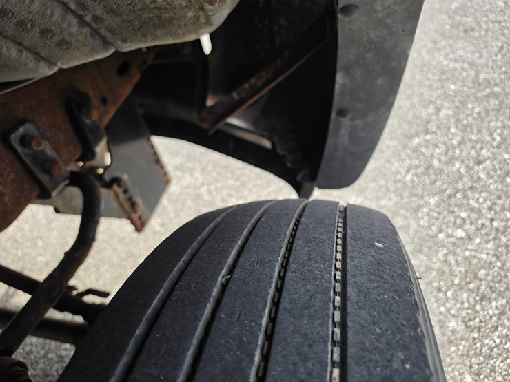 2006-ford-f550-image-25