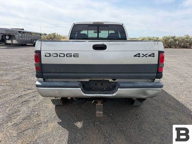 2001-dodge-ram-2500-image-4