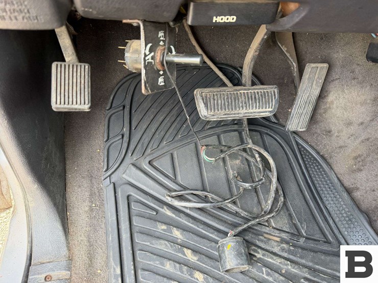 2001-dodge-ram-2500-image-38