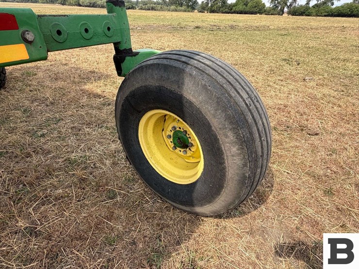 2005-john-deere-4995-image-37