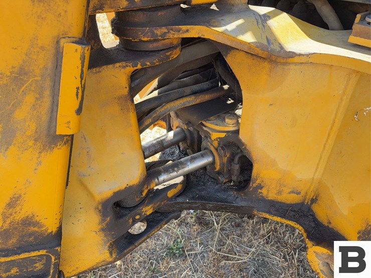 1987-deere-710b-image-34