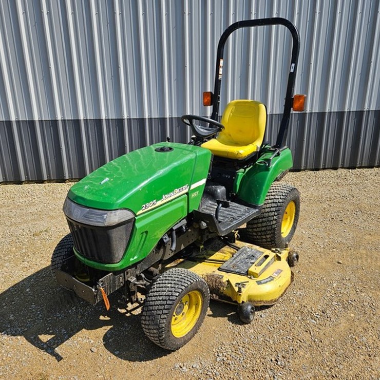JOHN DEERE 2305