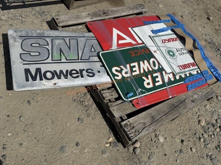 5--assorted-metal-signs-image-1