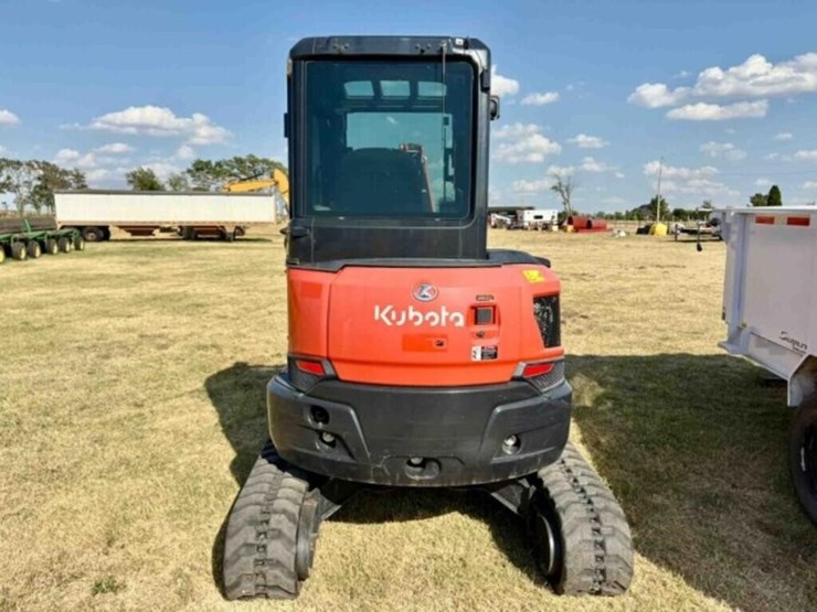 2020-kubota-u35-4-image-4