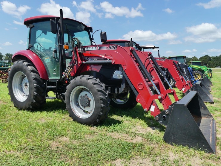 2017-case-ih-farmall-75c-image-1