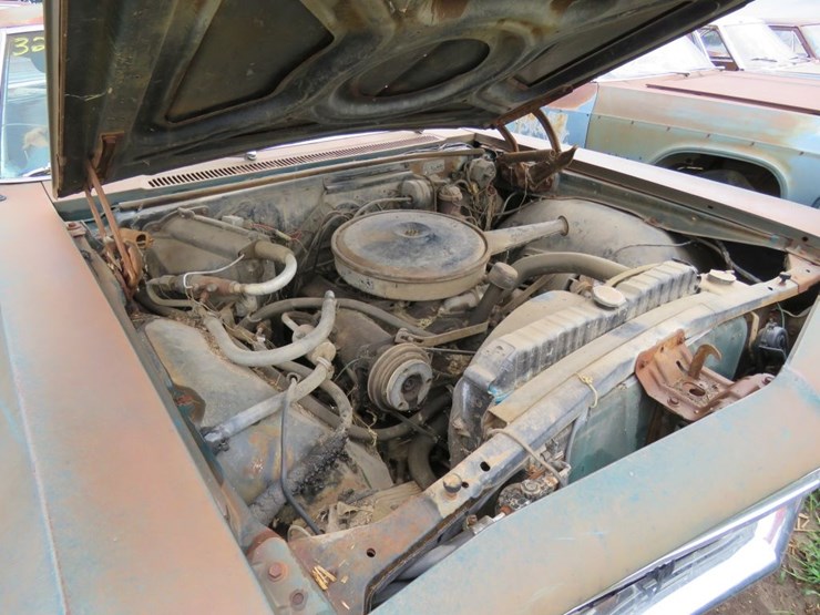 1966-chevrolet-impala-4dr-ht-image-8