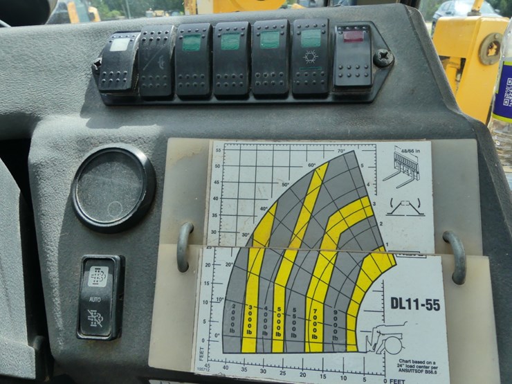 2013-gehl-dl11-image-24