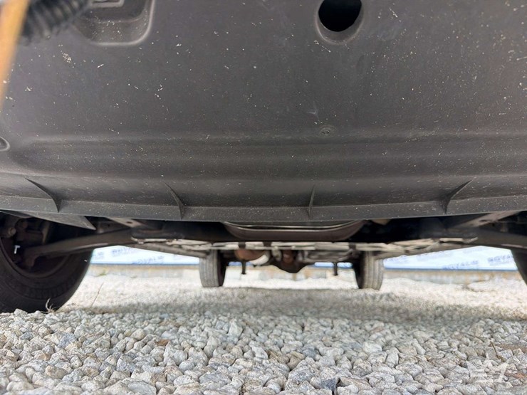 2019-ford-transit-image-31
