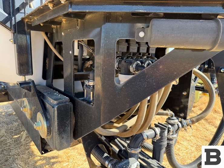 ag-spray-equipment-7000-image-11