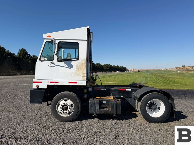 2012-capacity-tj5000-image-2