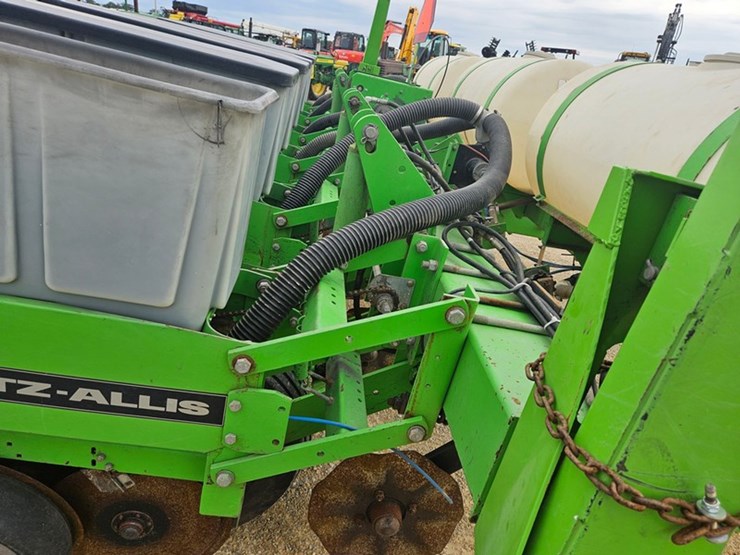 agco-allis-385-image-31