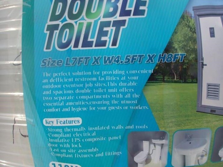 unused-bastone-portable-restroom-image-11