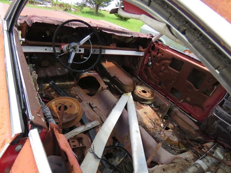 1965-chevrolet-impala-ss-2dr-ht-image-4