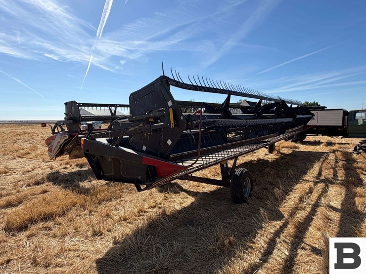 2005-case-ih-2042-image-1