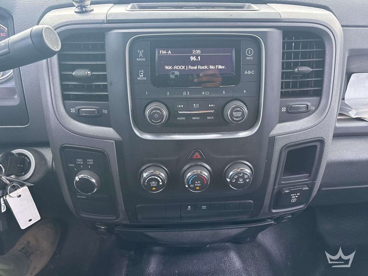 2017-dodge-1500-image-11