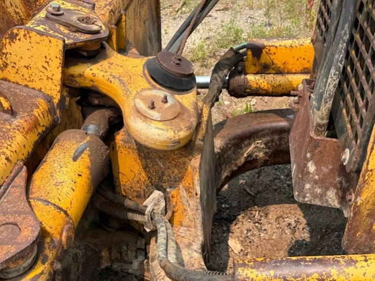 deere-650g-lgp-image-10