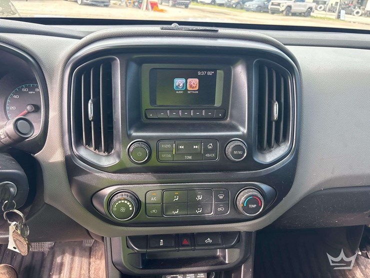 2016-chevrolet-colorado-image-17