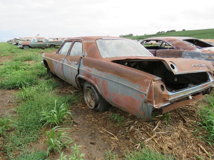 1965-chevrolet-belair-4dr-sedan-image-4