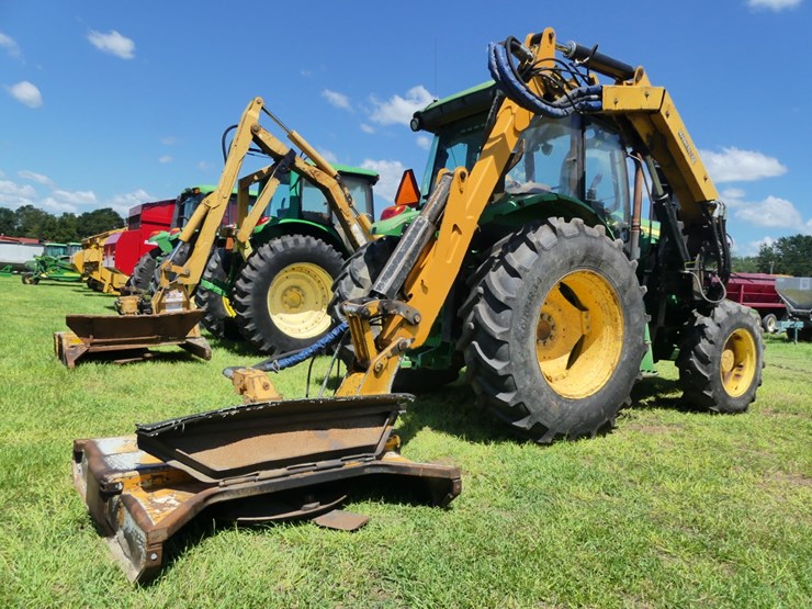 2014-john-deere-6105d-image-3