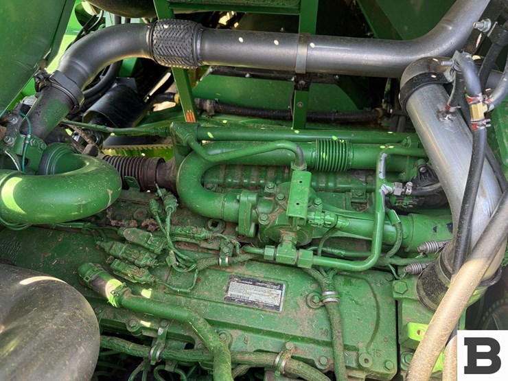 2014-john-deere-s660-image-56