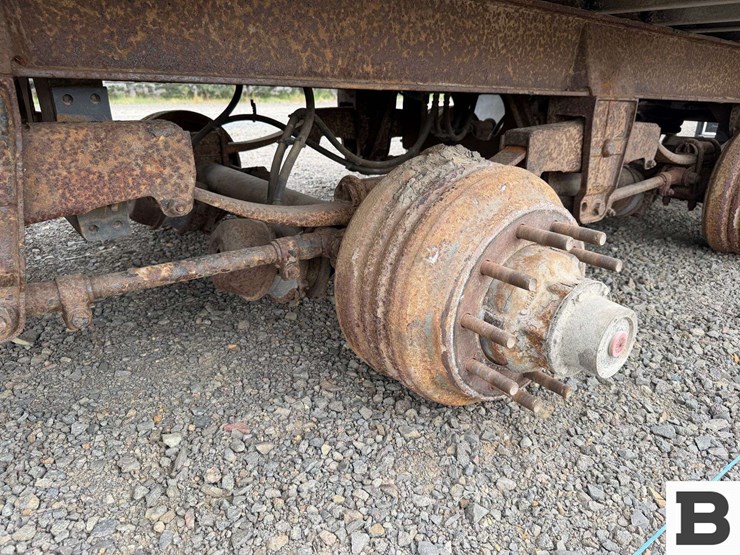 western-trailers-quadruple-axle-trailer-frame-image-12