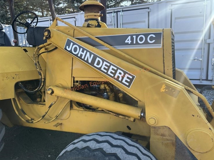 deere-410c-image-12
