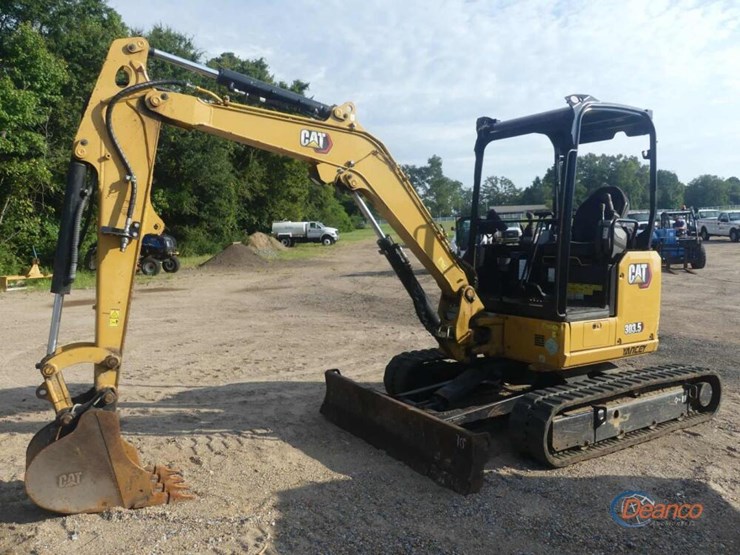 2021-caterpillar-303-image-12