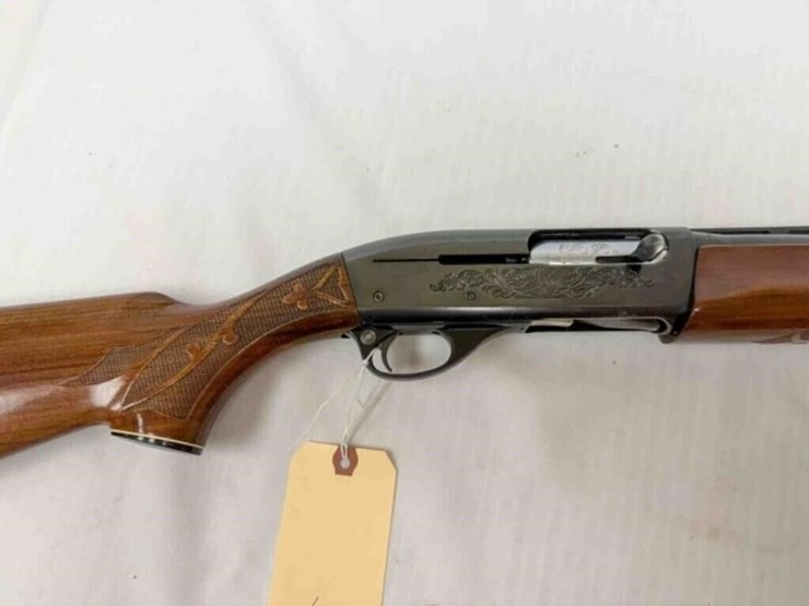 remington-arms-co-1100-12g-shotgun-image-3