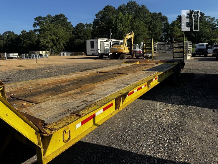 clark-trailer-lowboy-30'-image-9