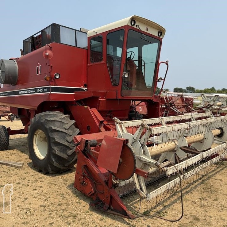 CASE IH 1440