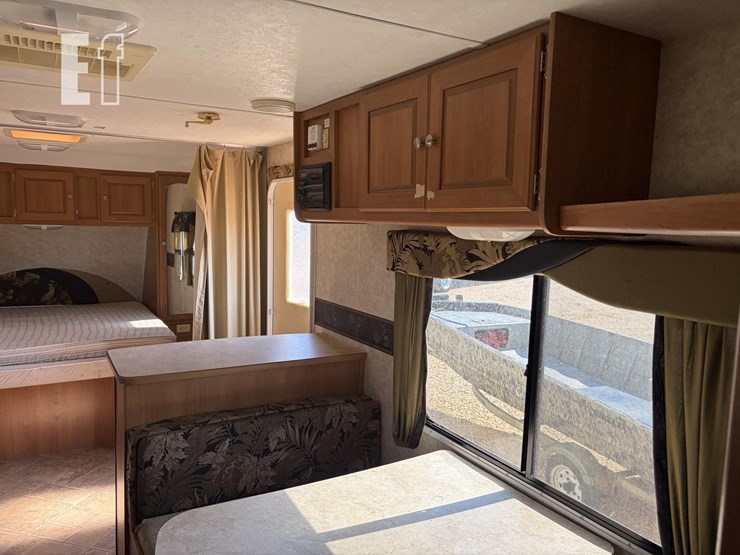 2007-keystone-rv-co-passport-ultra-lite-280bh-image-26