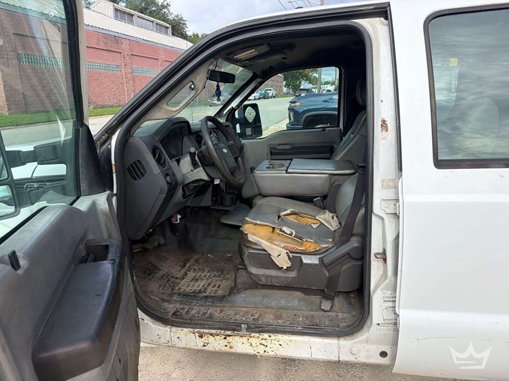 2012-ford-f250-image-11
