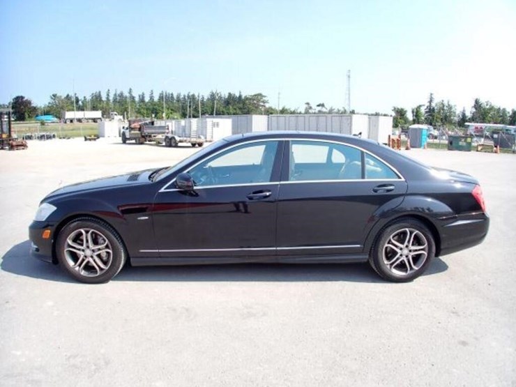 2012-mercedes-benz-s350-bluetec-4matic-awd-sedan-w-image-8