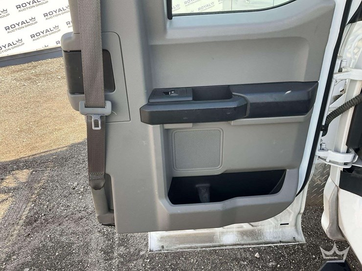 2019-ford-f350-image-27