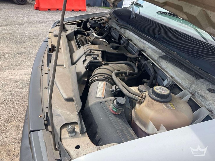 2004-ford-e450-image-8